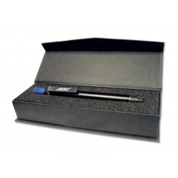 Linterna de bolsillo con carcasa de aluminio color negro con clip de bolsillo de 14cm con luz led de 10.000hrs de uso-Adc